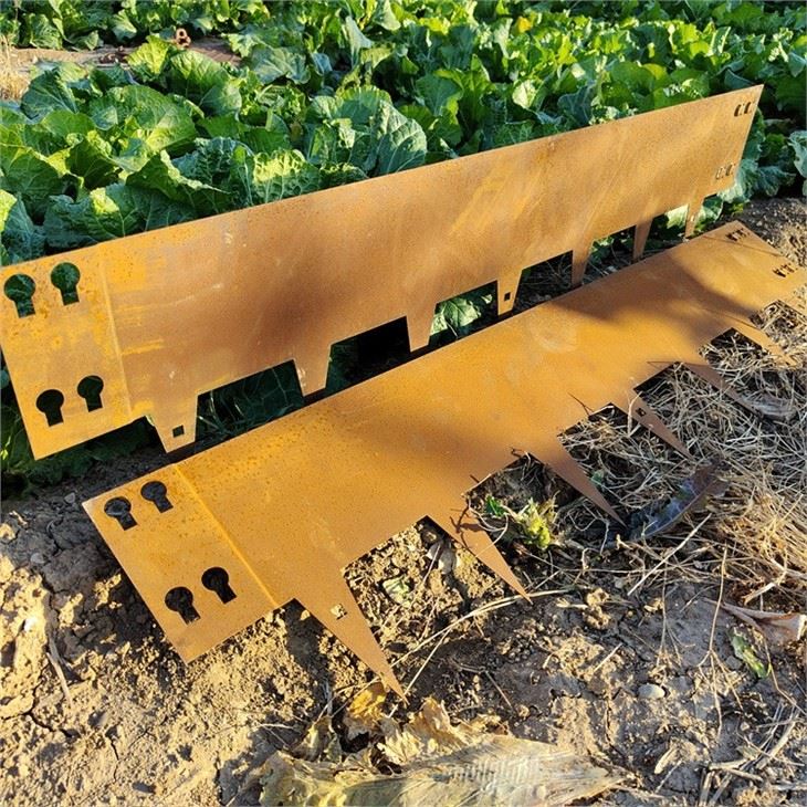 Edge Right Steel Edging
