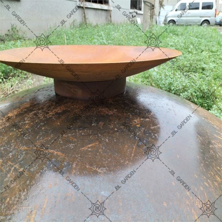 Outdoor Fire Pit Round