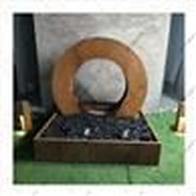 Recurso de água de aço Corten personalizado