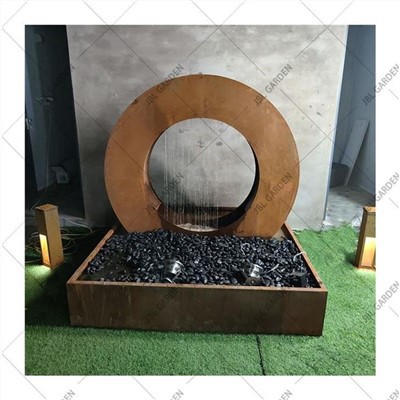 Cascata de Aço Corten