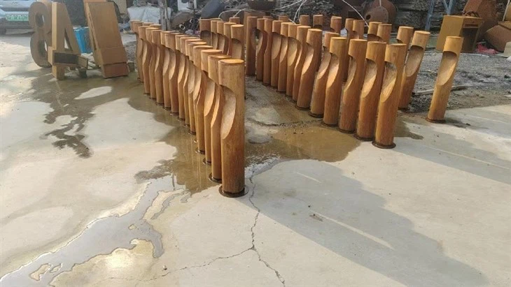 Rust Finish Outdoor Round Bollards And Lights price