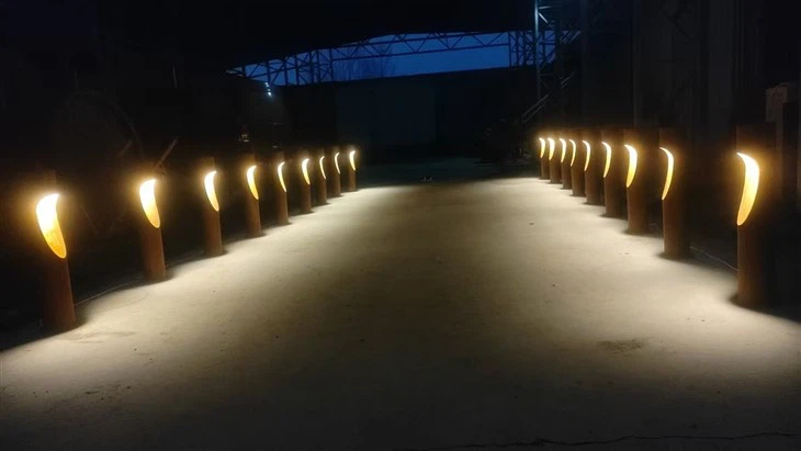 Rust Finish Outdoor Round Bollards And Lights high quality