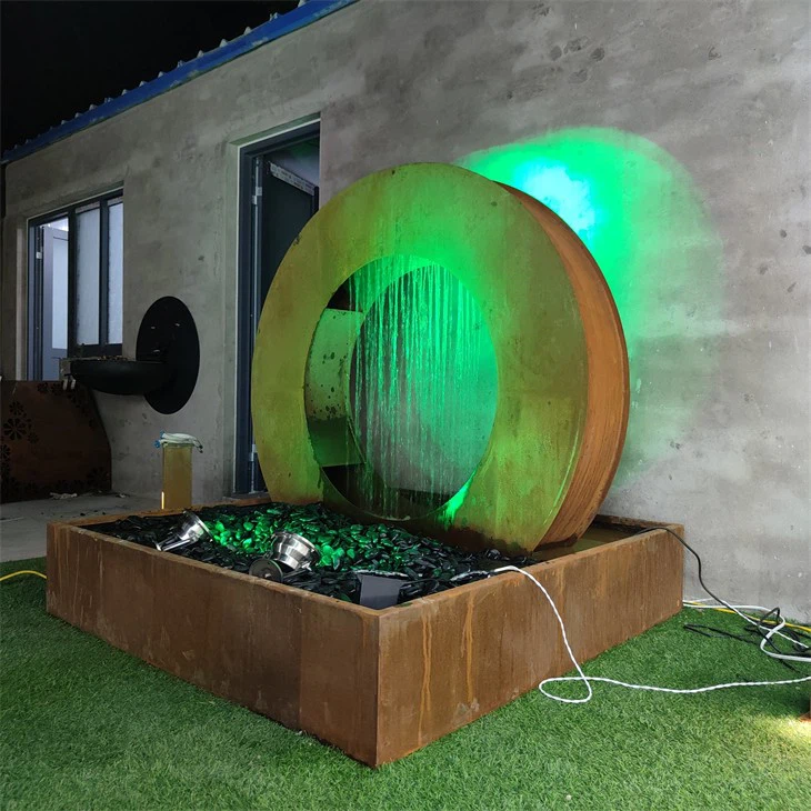 Sculptural Moon-Shaped Corten Steel Water Curtain For Patios & Gardens best