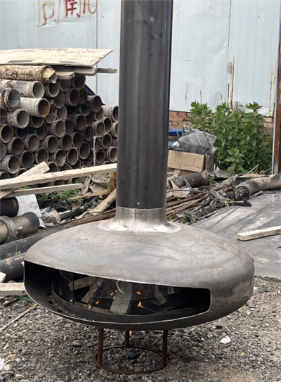 Fogueira suspensa em aço Corten