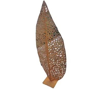 Escultura de folha para decoração externa